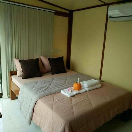 Romyen House Hotel Ban Nong Nam Khan Exterior photo
