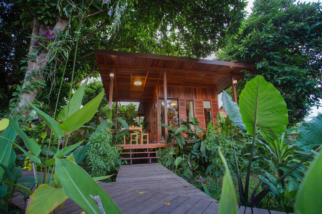 Romyen House Hotel Ban Nong Nam Khan Exterior photo